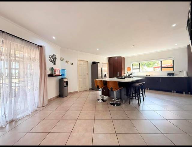 4 BEDROOM HOUSE FOR SALE IN TERENURE